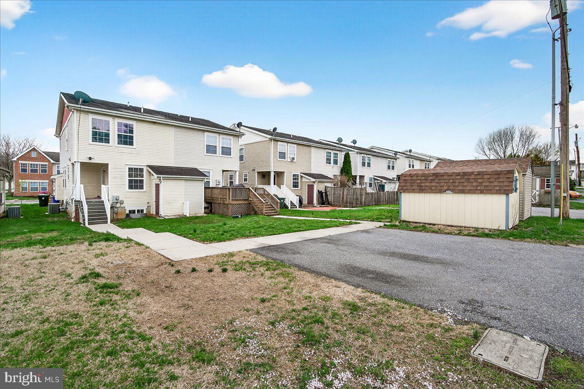 GATEWAY CROSSING - Residential