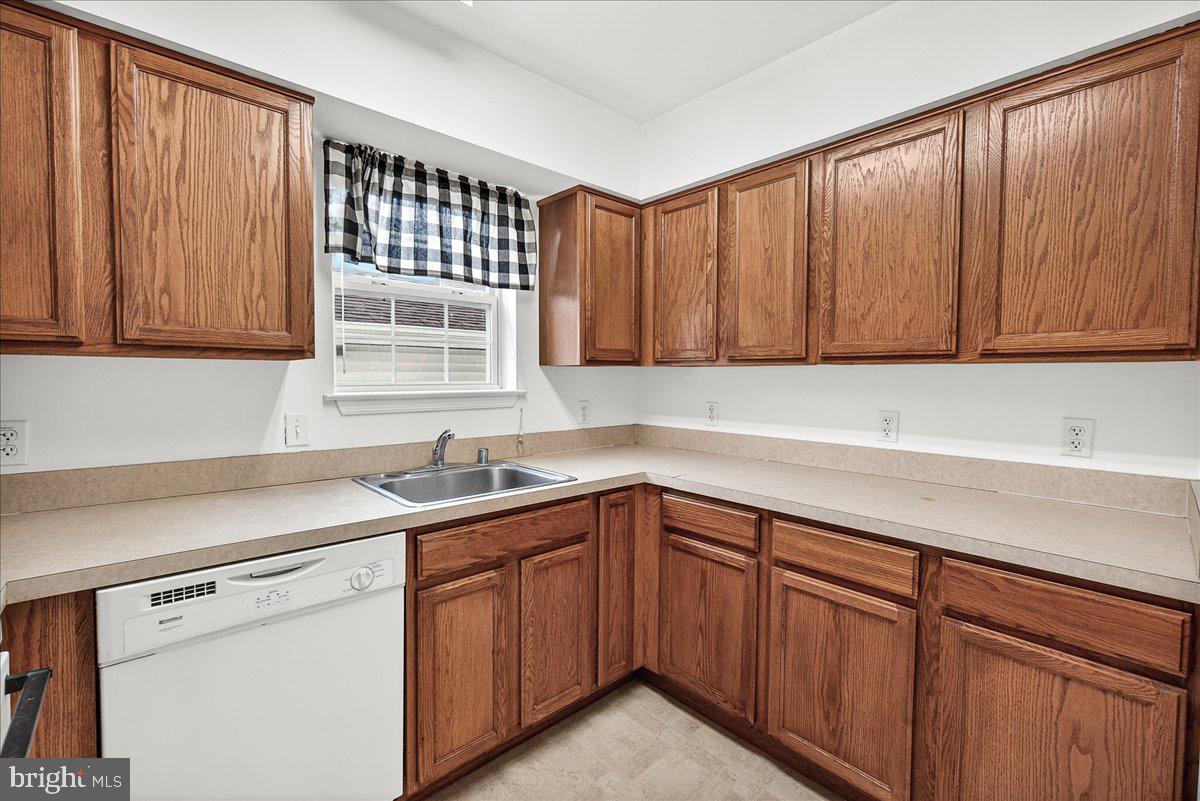 GATEWAY CROSSING - Residential