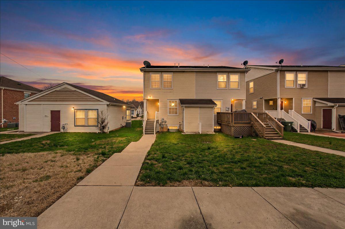 GATEWAY CROSSING - Residential