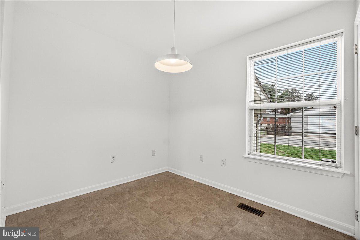 GATEWAY CROSSING - Residential