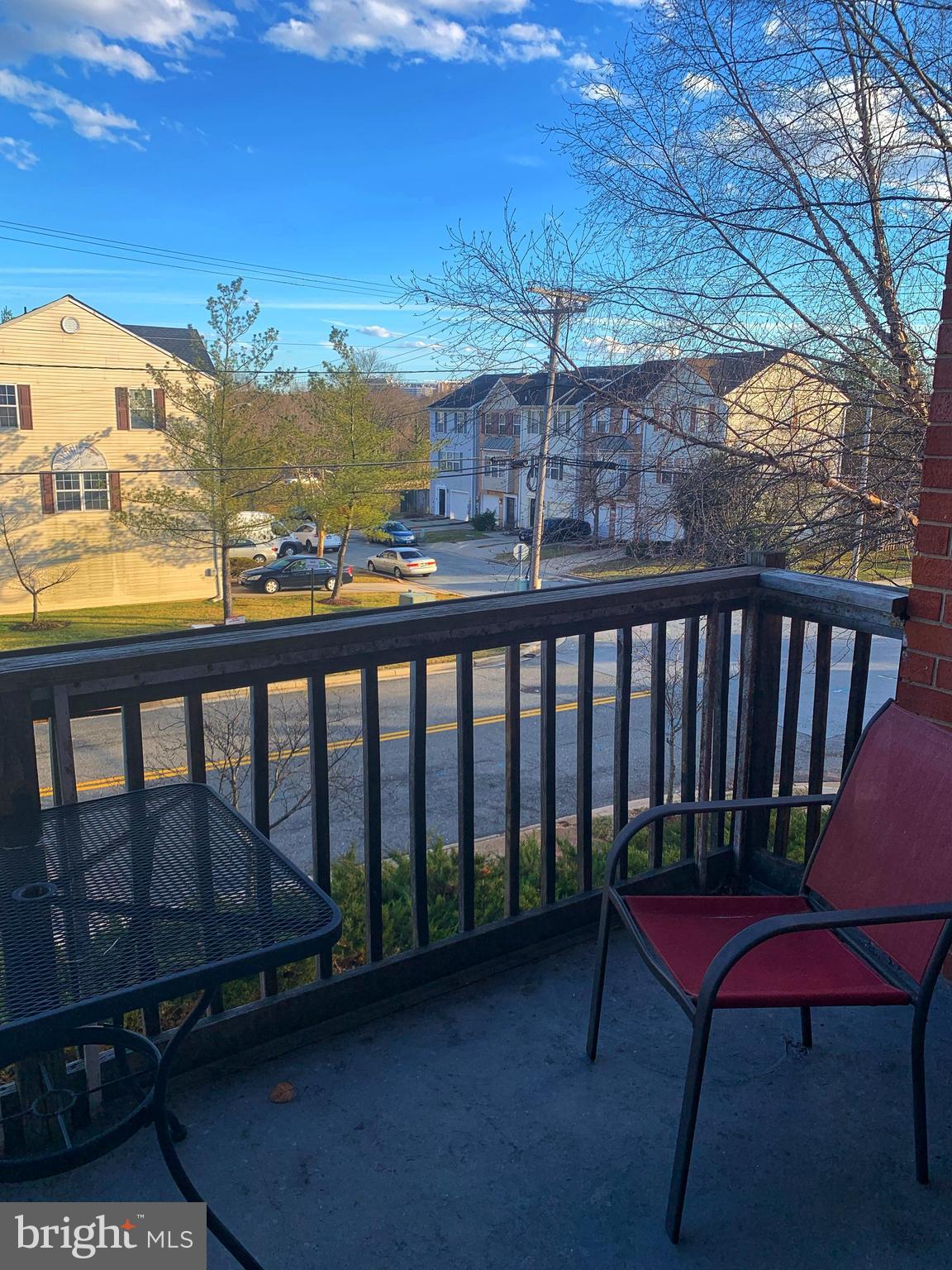 MARKHAM VIEW CONDOMINIUMS - Residential Lease