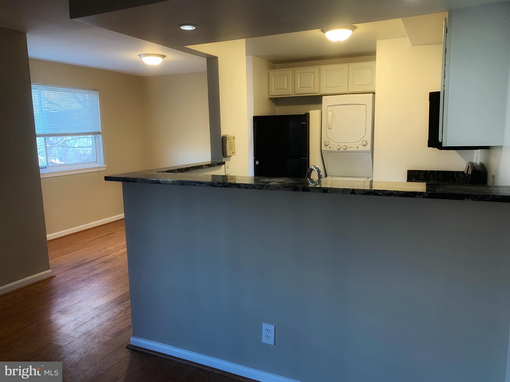 MARKHAM VIEW CONDOMINIUMS - Residential Lease