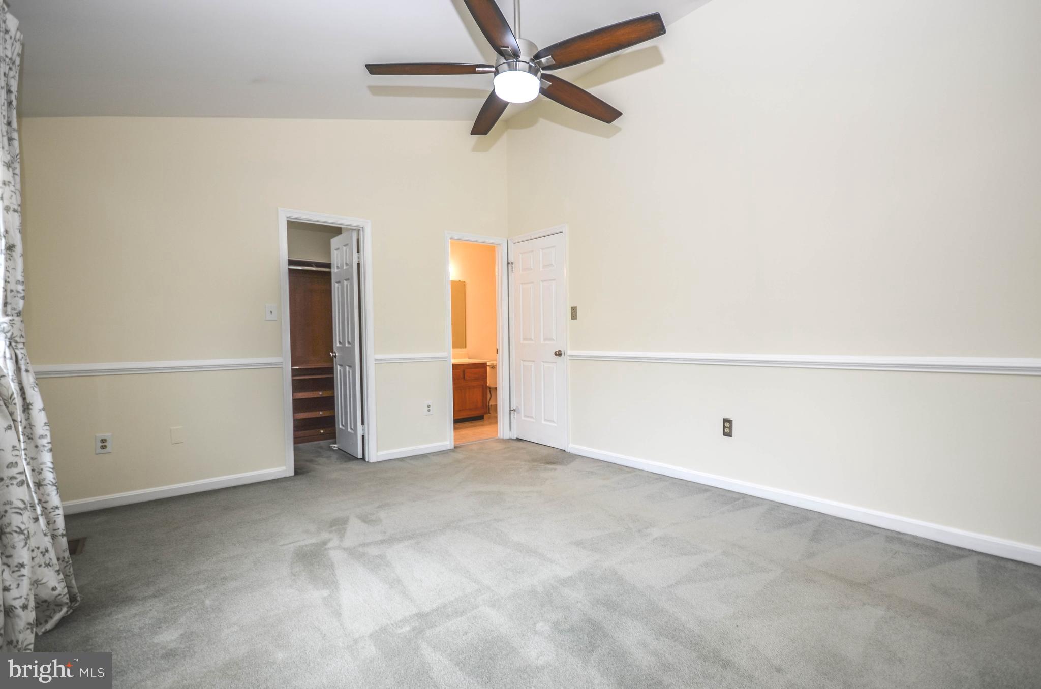 CAROLINE OAKS - Residential Lease