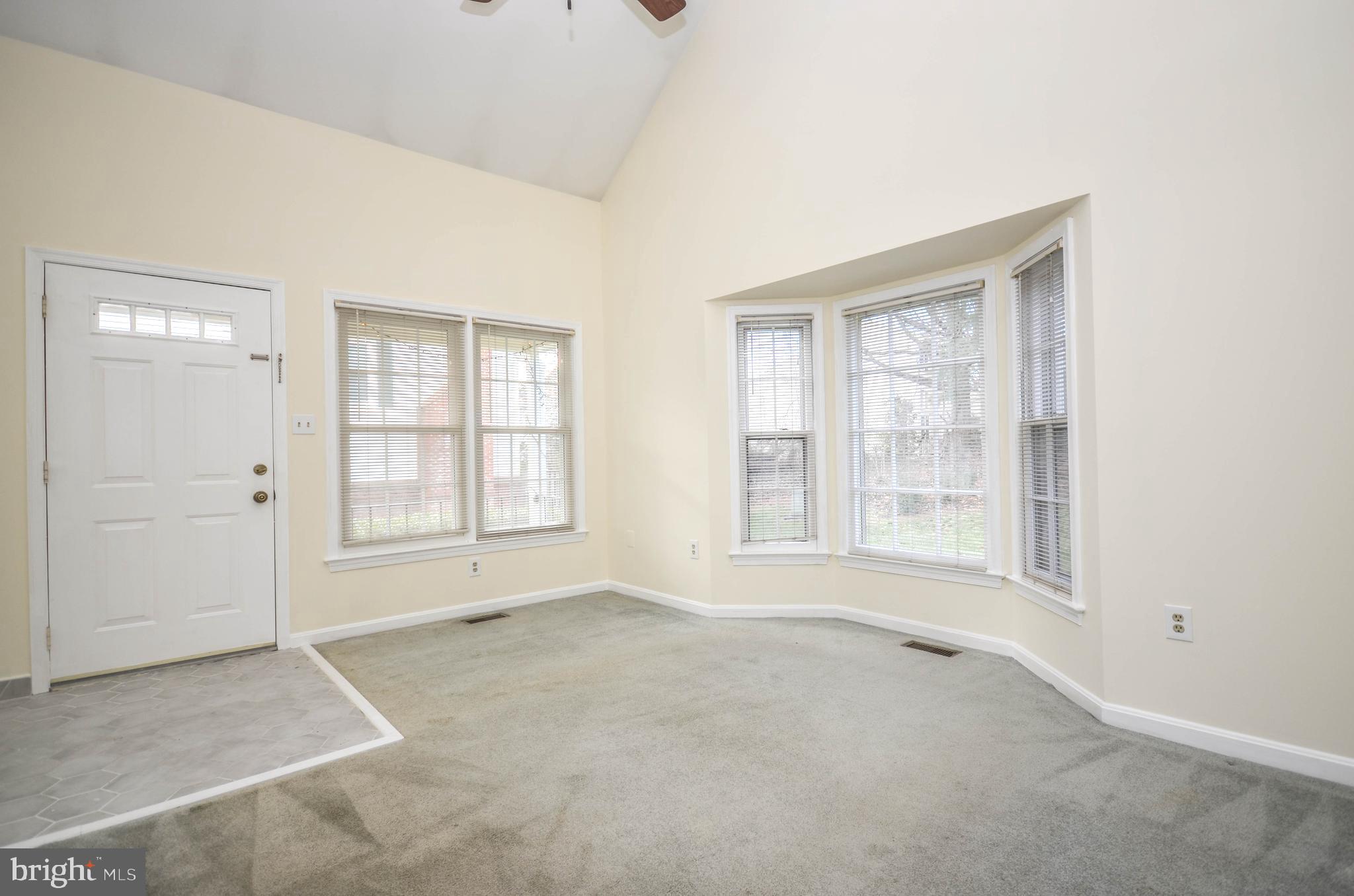 CAROLINE OAKS - Residential Lease