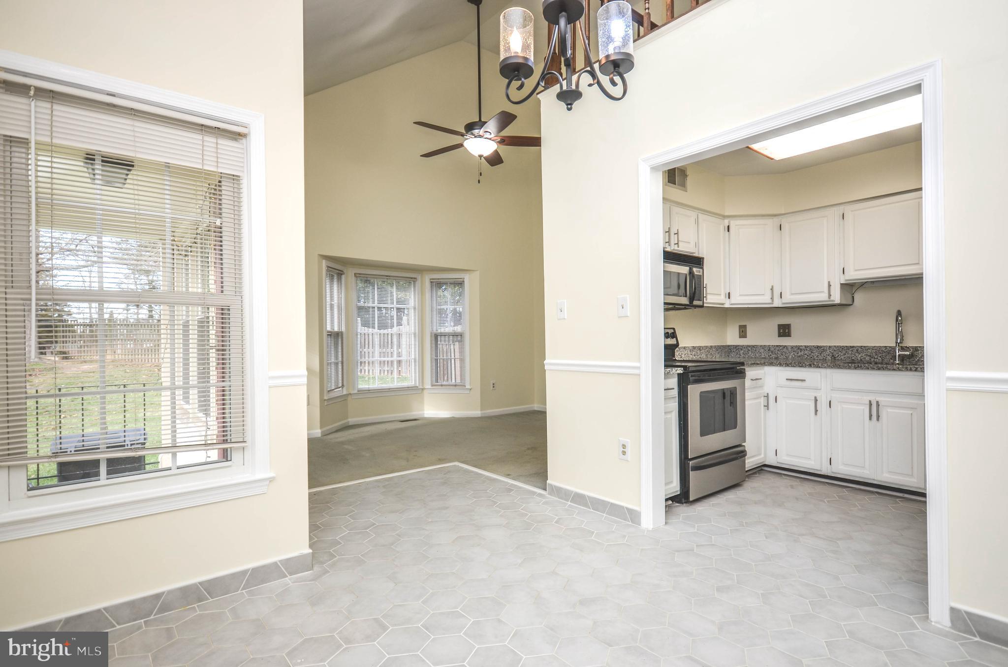 CAROLINE OAKS - Residential Lease