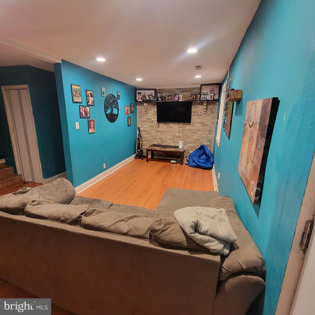 BROOKLYN PARK - Residential