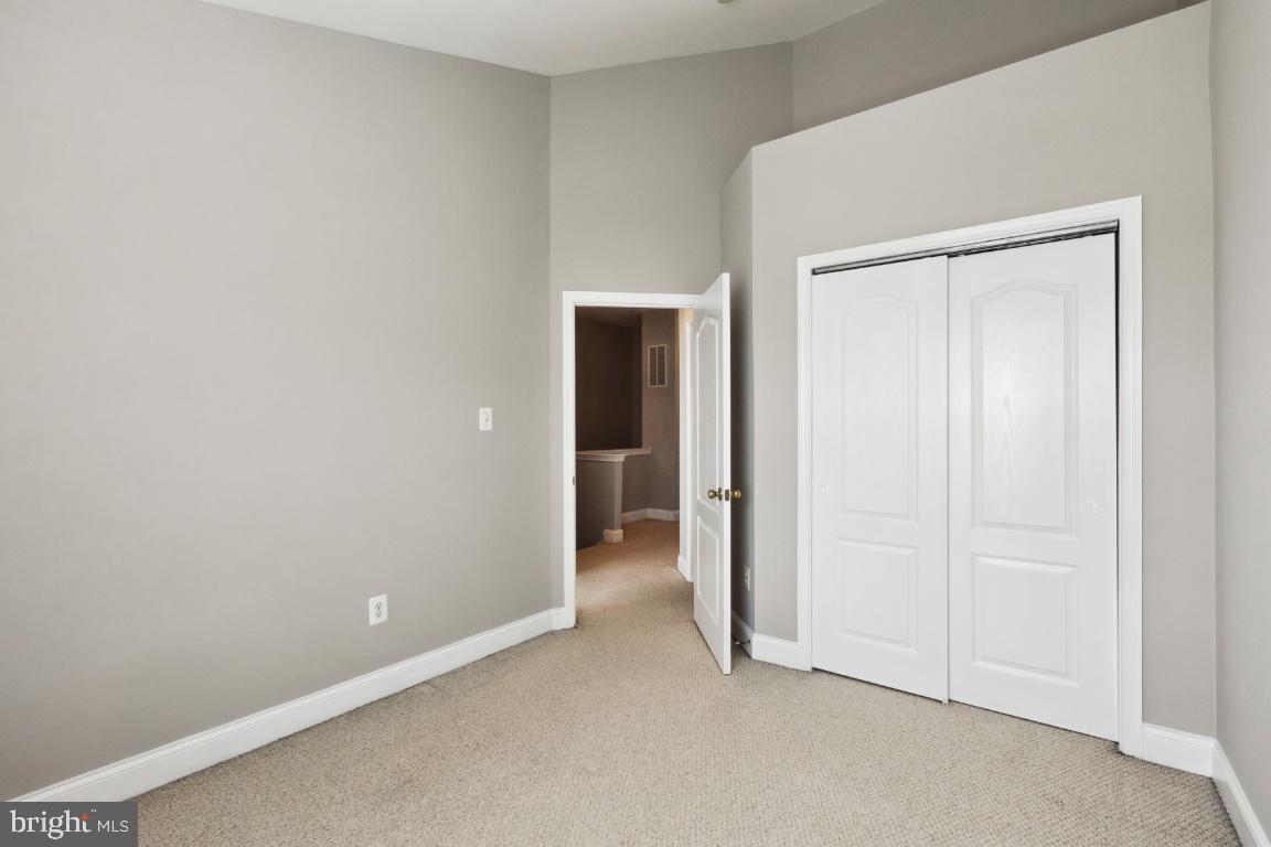 CLARKSBURG TOWN CENTER - Residential Lease