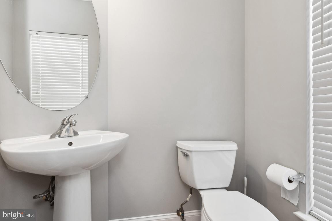 CLARKSBURG TOWN CENTER - Residential Lease