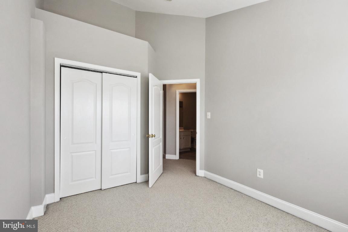 CLARKSBURG TOWN CENTER - Residential Lease