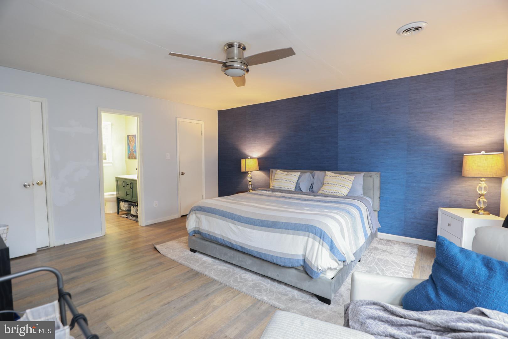 BEECHWOOD MANOR - Residential