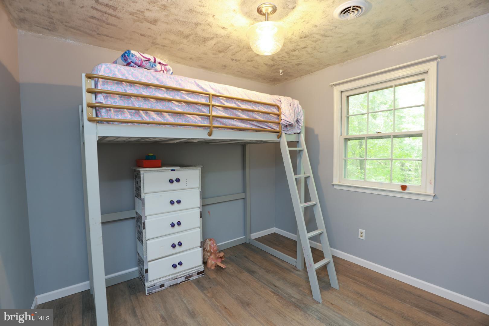 BEECHWOOD MANOR - Residential