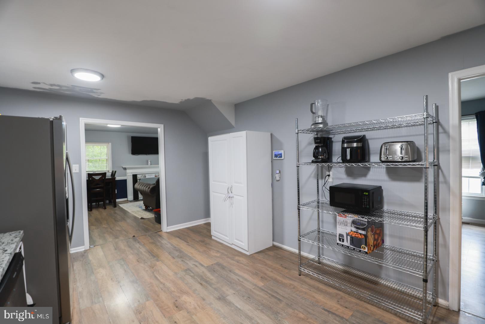 BEECHWOOD MANOR - Residential