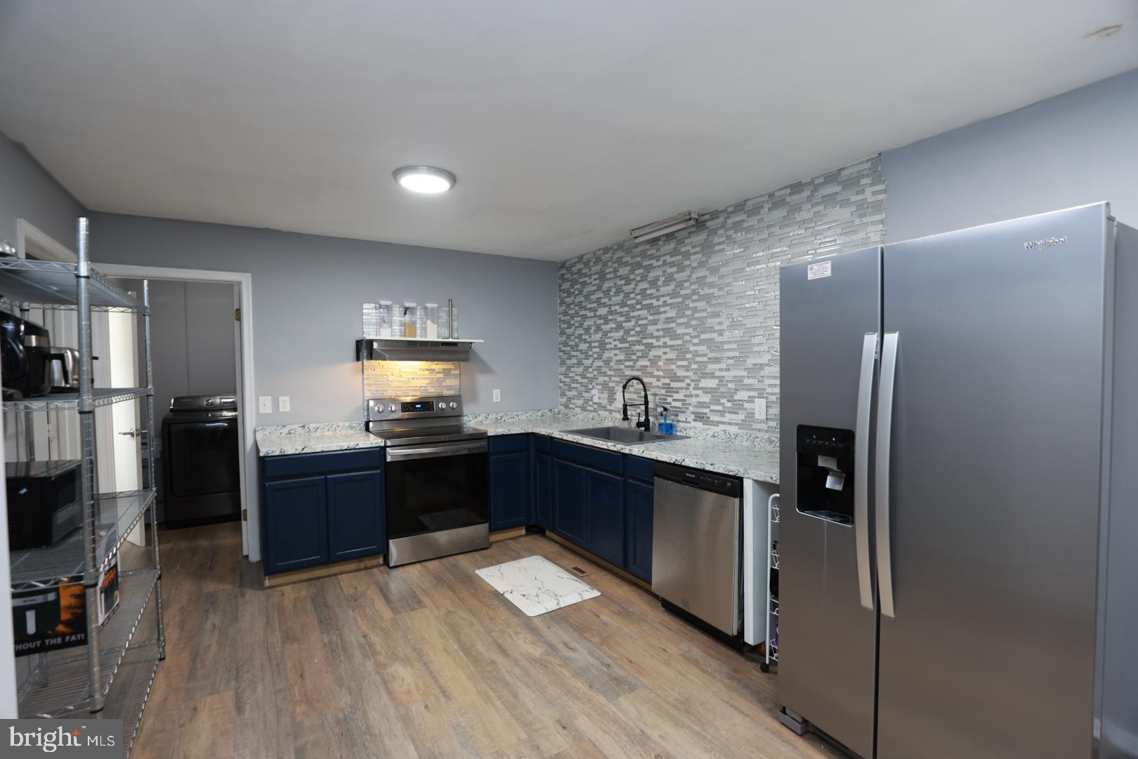 BEECHWOOD MANOR - Residential