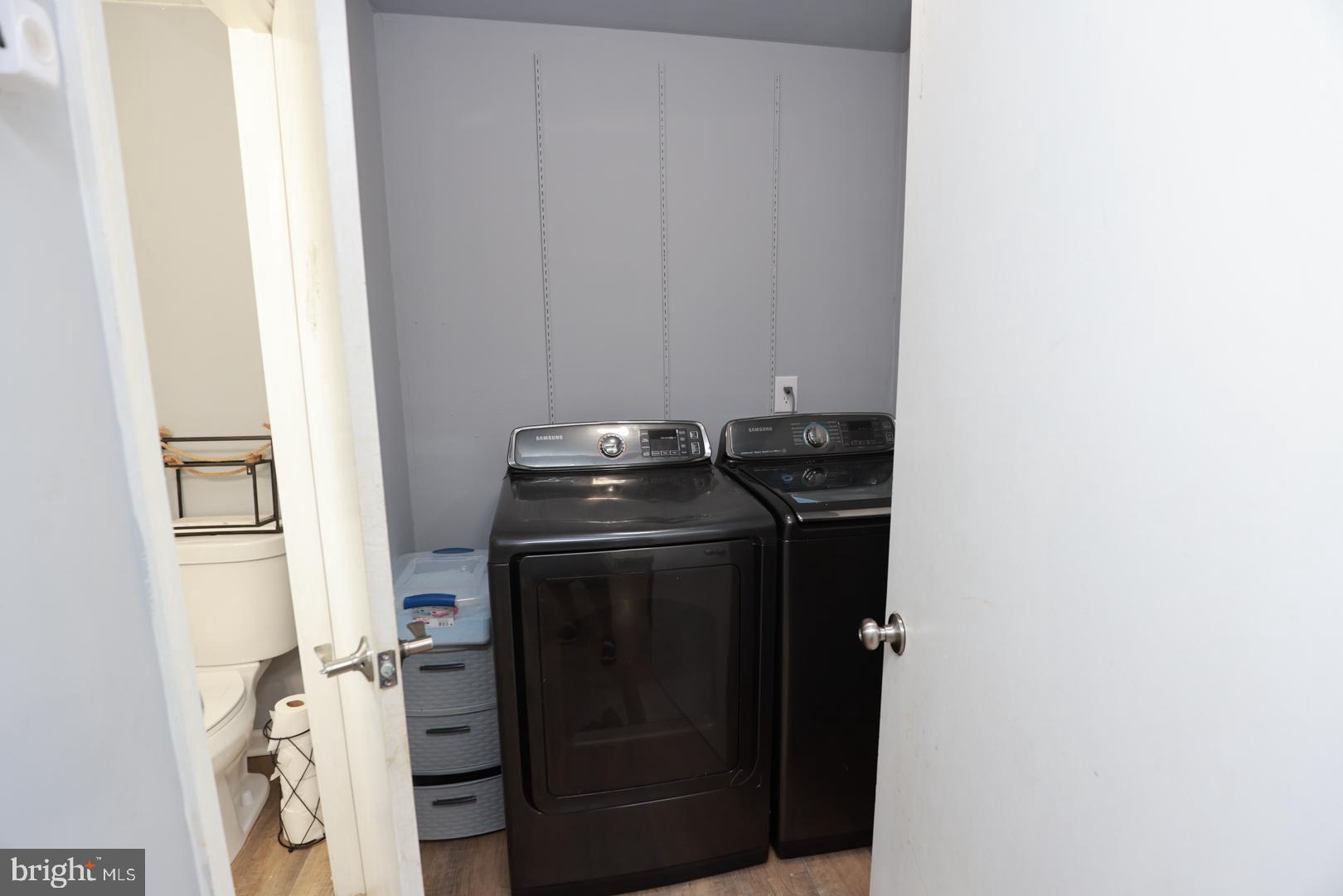 BEECHWOOD MANOR - Residential