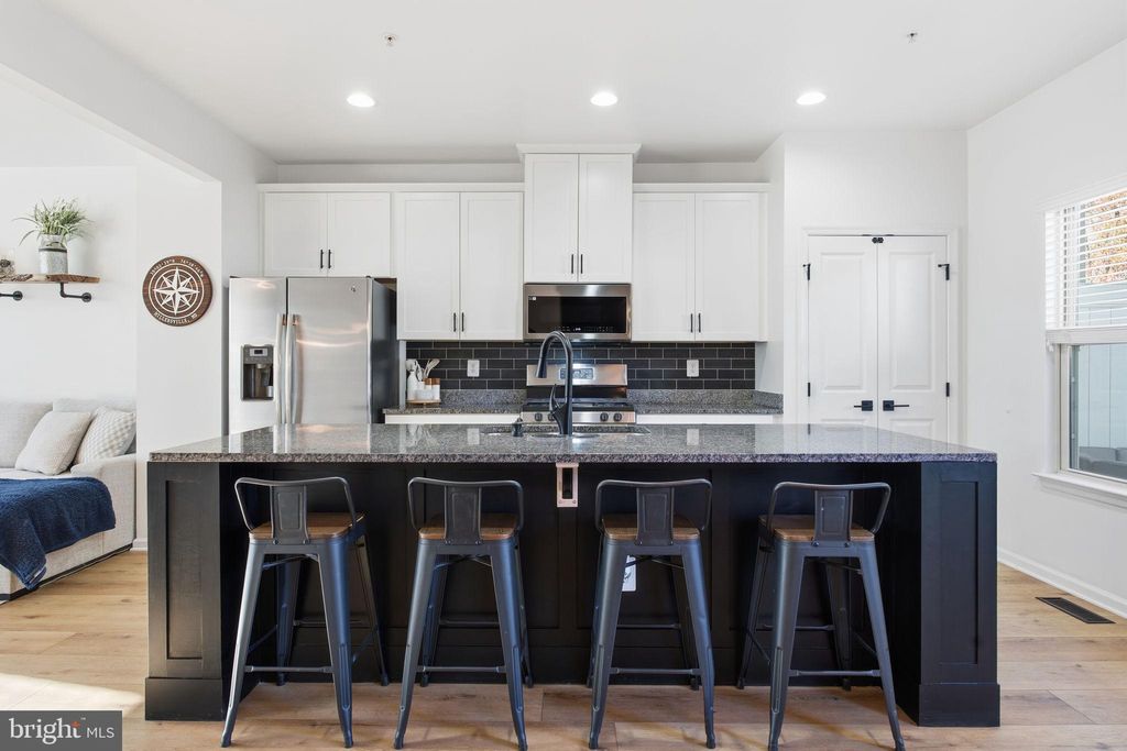 Photo of 460 Marianna Drive, MILLERSVILLE, MD 21108 (MLS # MDAA2131056)