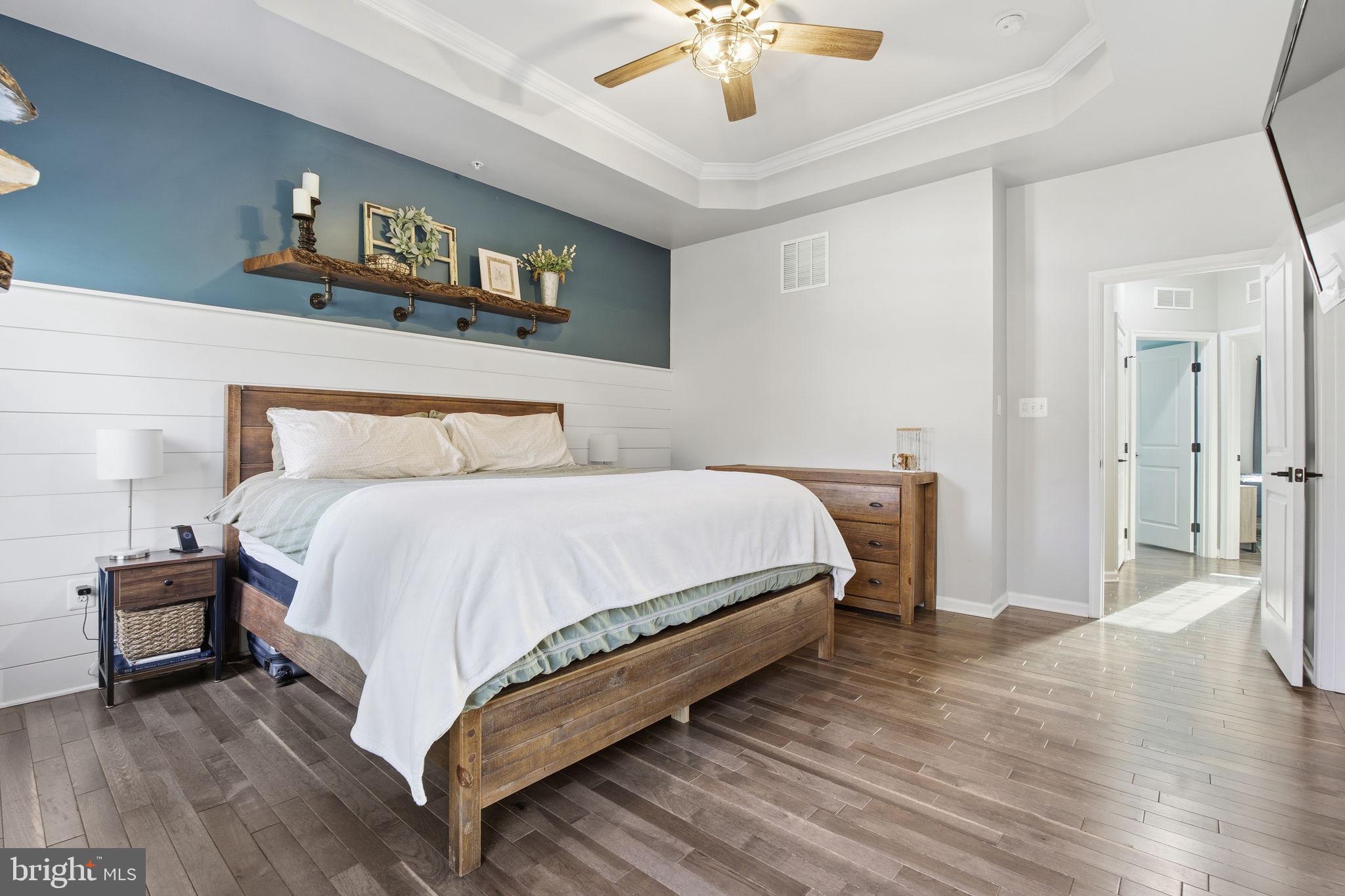 PONDVIEW - Residential