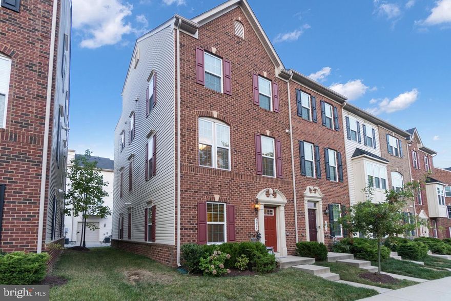 This stunning townhome is now available! With over 2,400 sq. feet, this 4bed, 3.5bathroom home is not shy of space. Featuring dark hardwood floors on first and second floor, updated kitchen with stainless steel appliances, a private study on the first floor, a 4th floor loft, and an attached two-car garage. This home is located in the nice neighborhood of Westphalia, which is situated just 7 miles outside the District & 15 min to the National Harbor. Schedule your tour today!