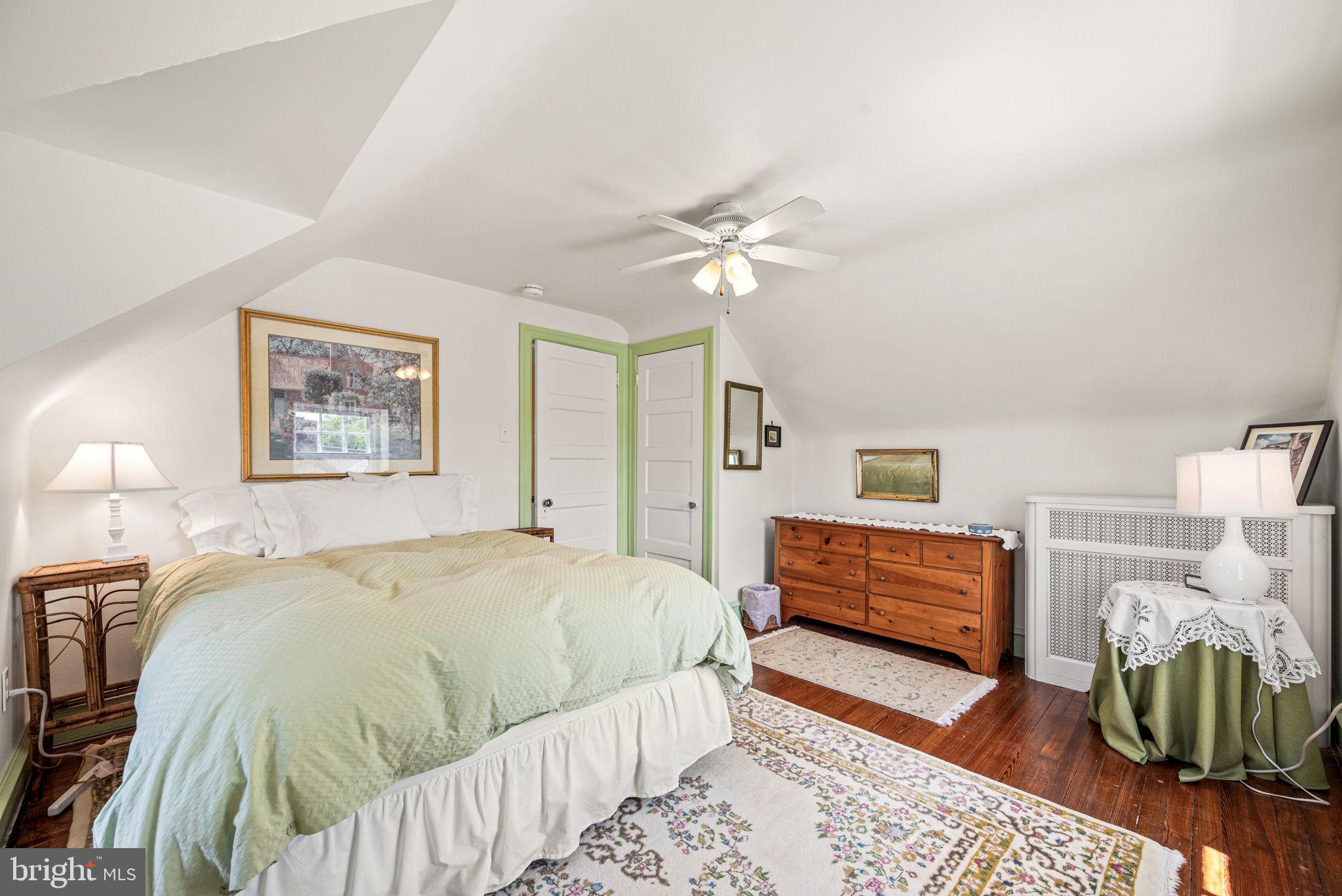 NARBERTH - Residential