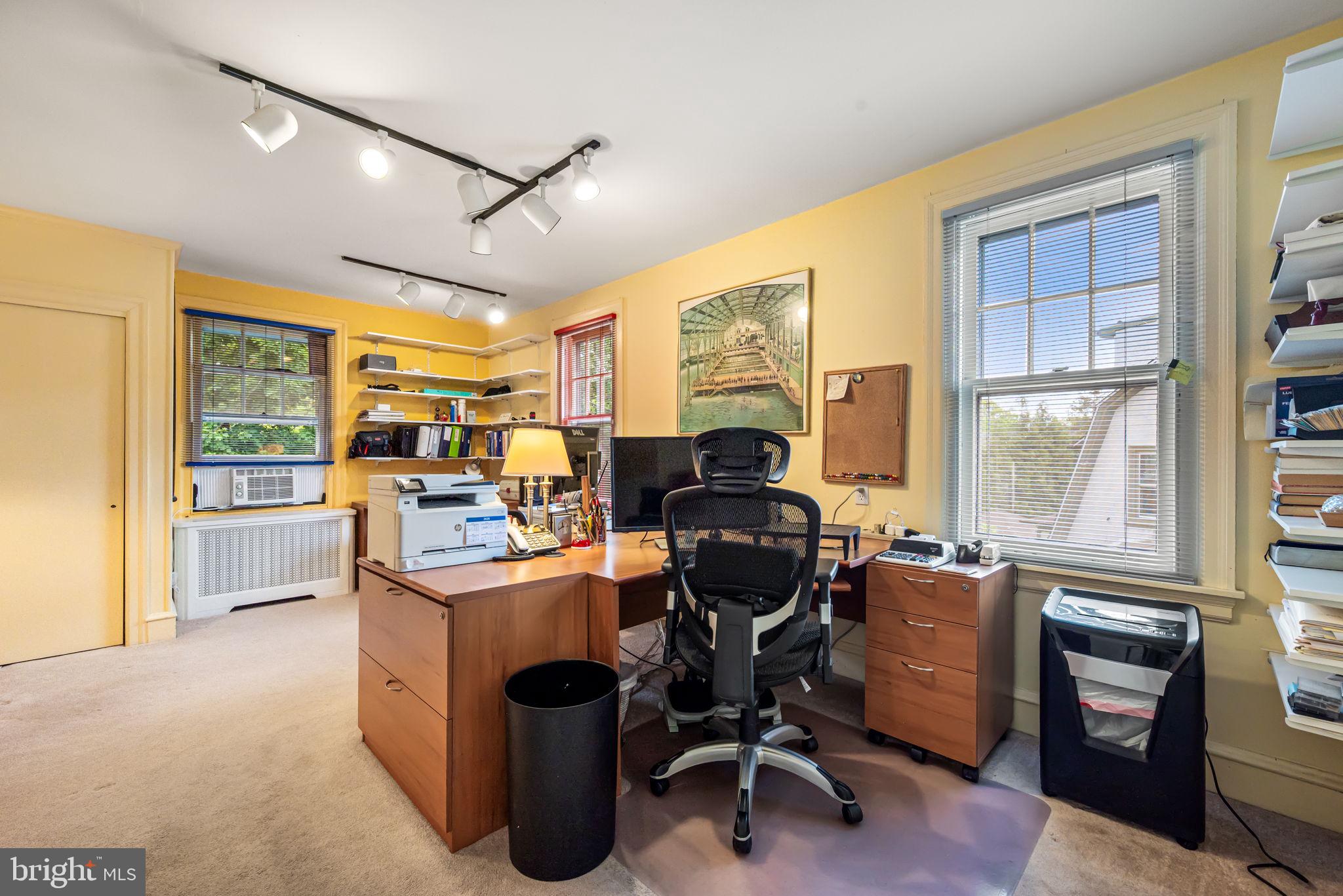 NARBERTH - Residential