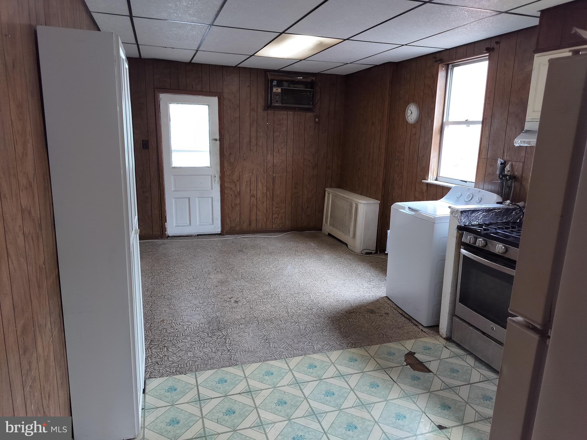 MELROSE - Residential Income