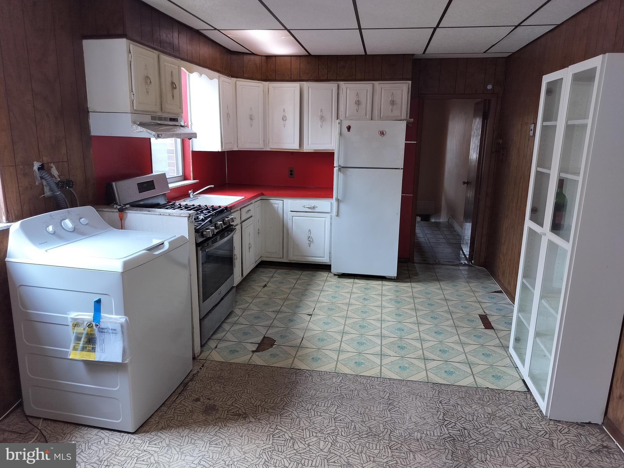 MELROSE - Residential Income