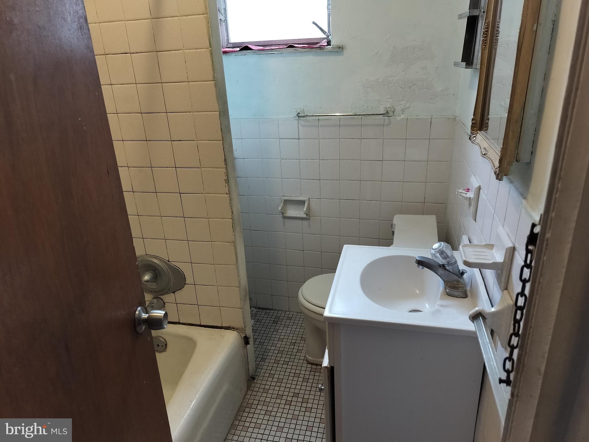 MELROSE - Residential Income