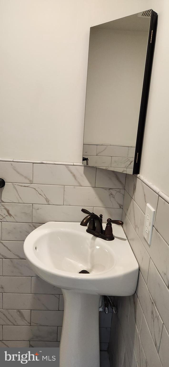 DOYLESTOWN - Residential