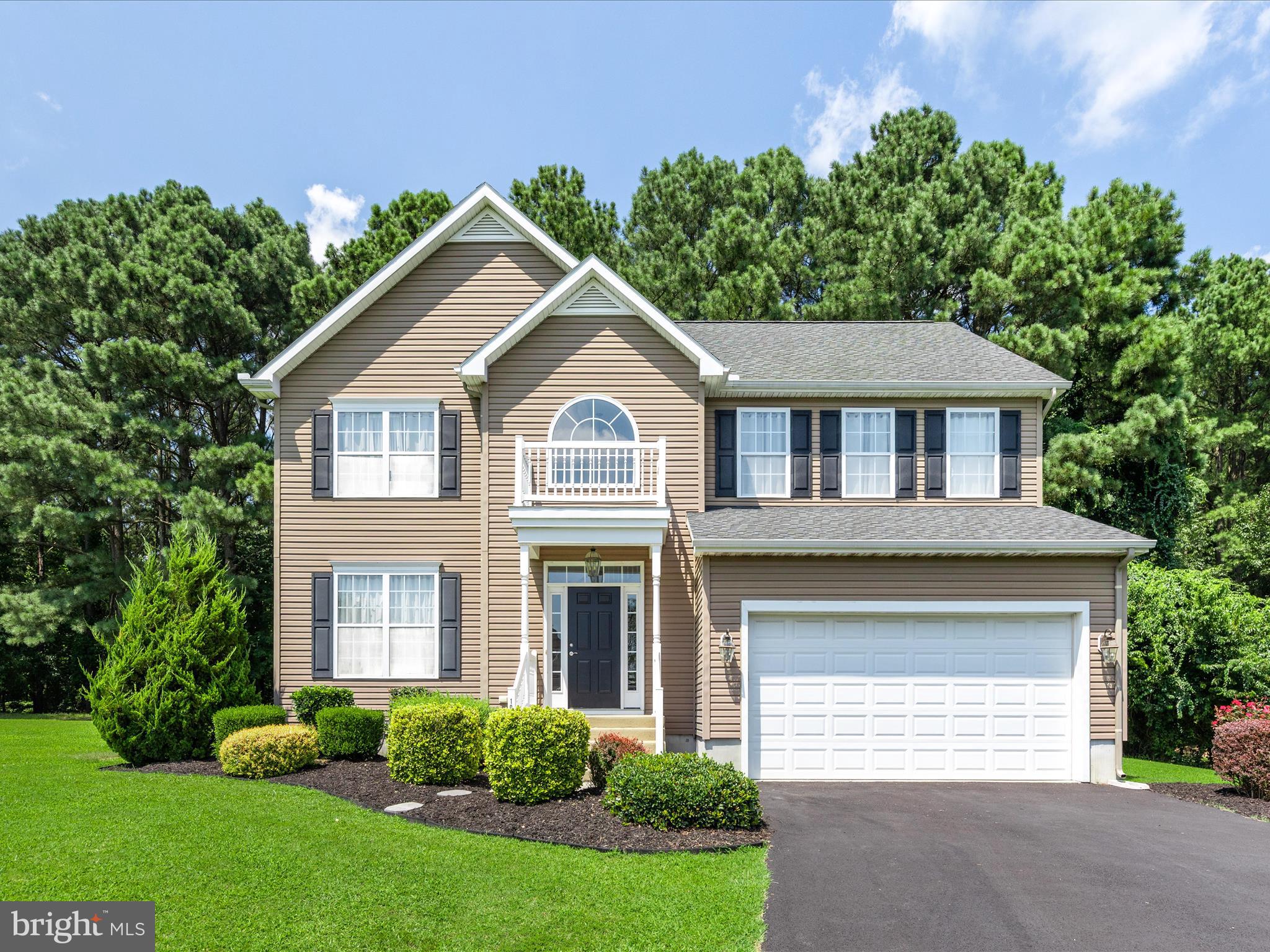 WILLOW BROOK - Residential