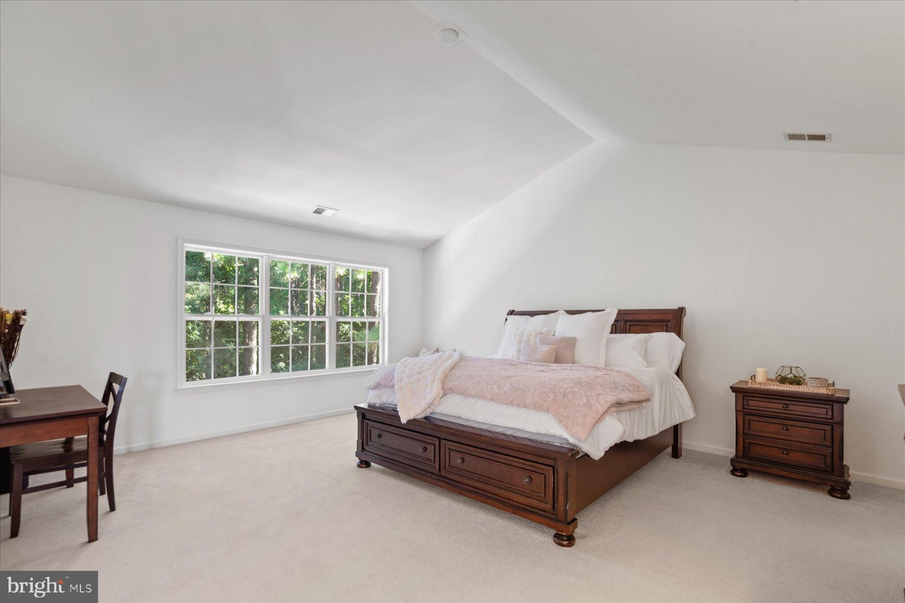 WILLOW BROOK - Residential