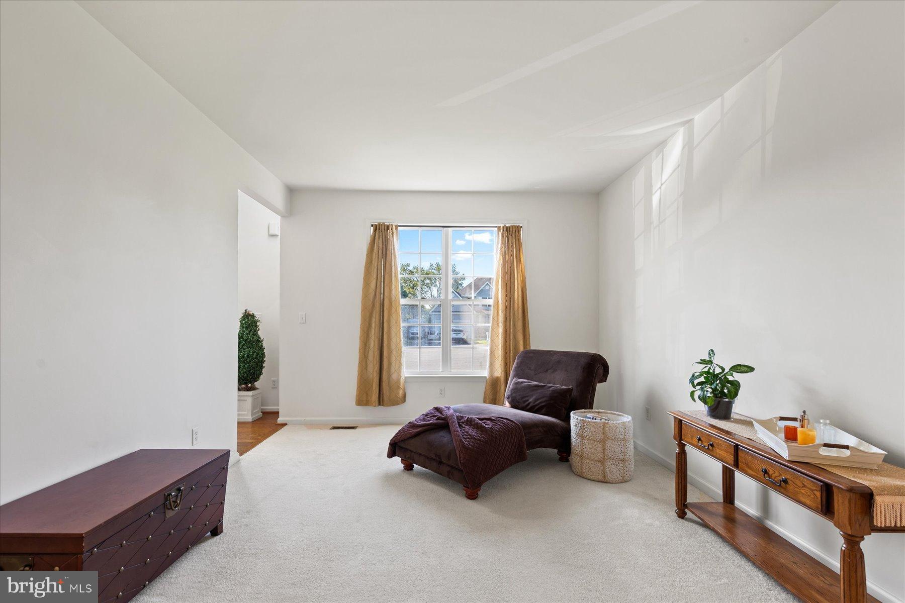 WILLOW BROOK - Residential