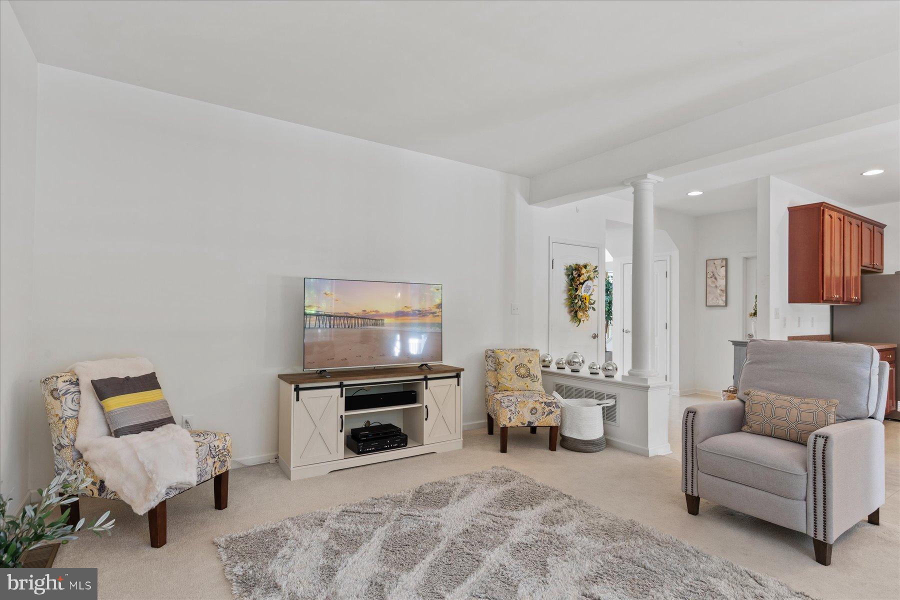 WILLOW BROOK - Residential