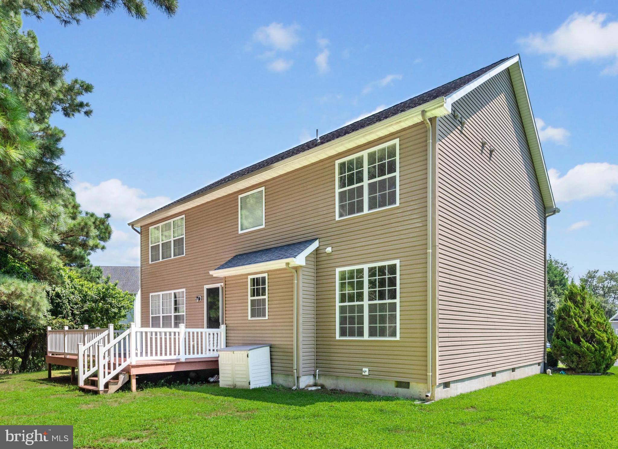 WILLOW BROOK - Residential