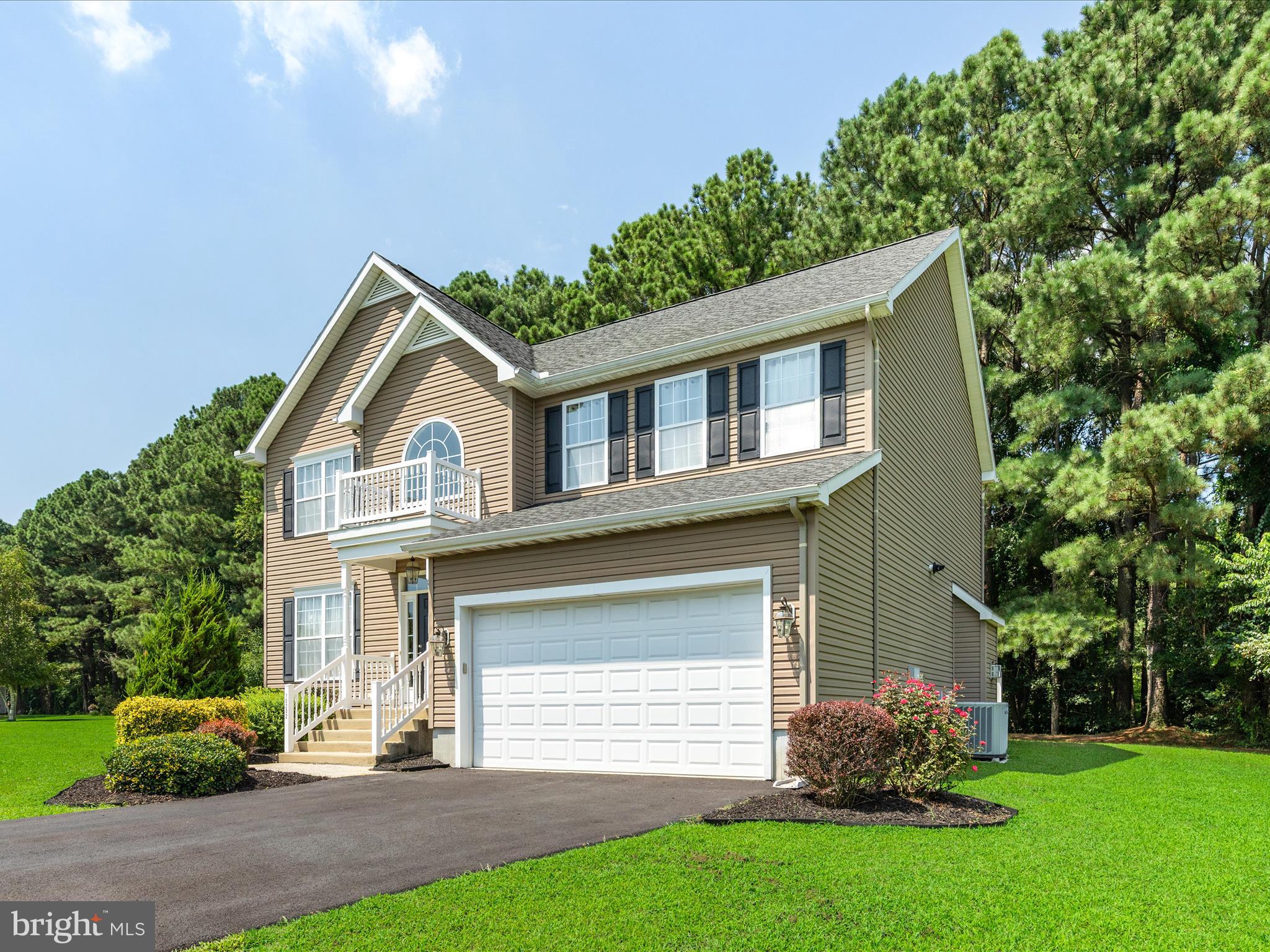 WILLOW BROOK - Residential