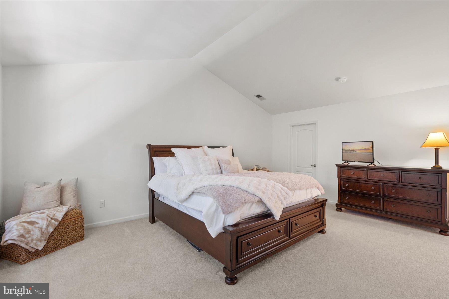 WILLOW BROOK - Residential