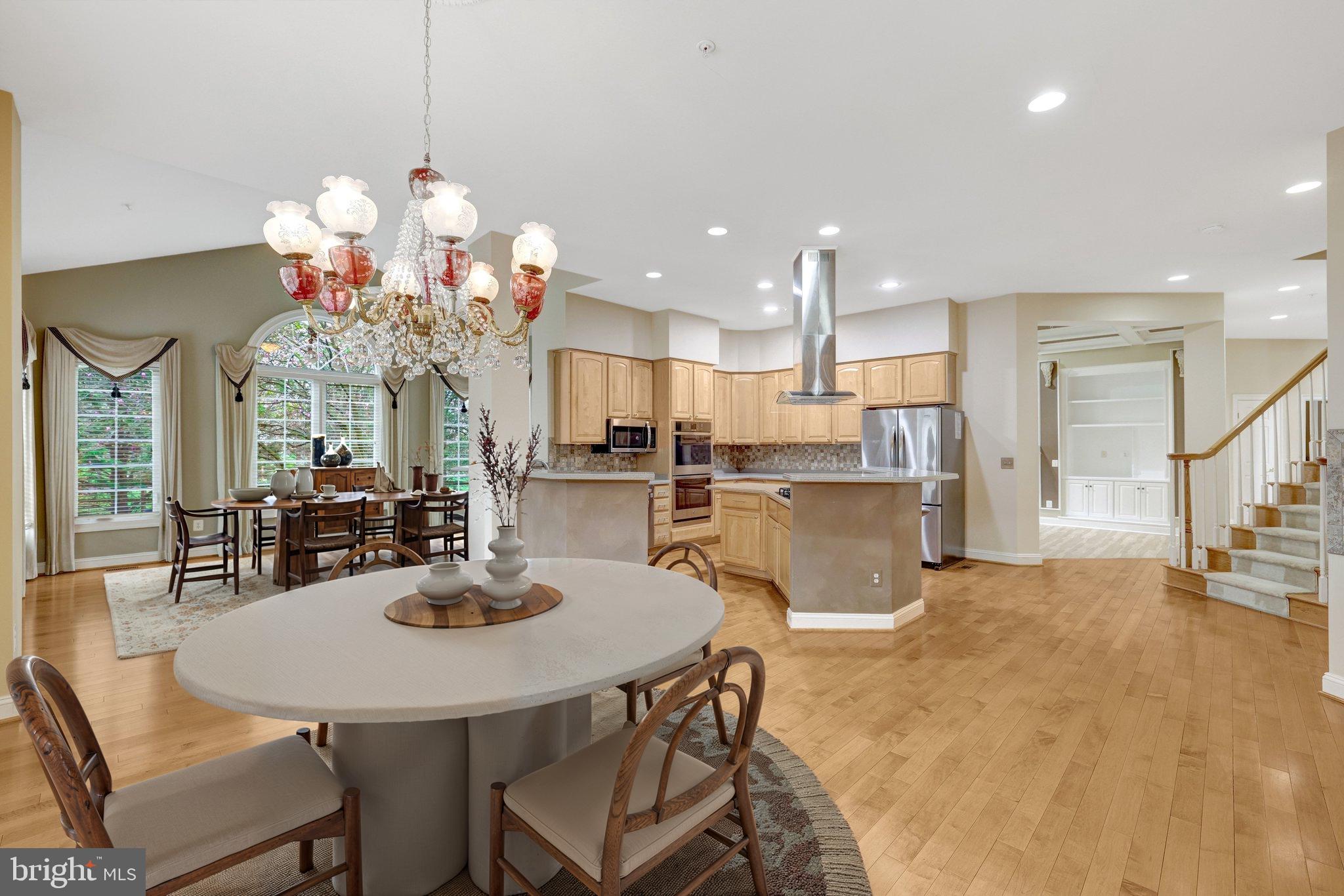 SOUTH BANK - Residential