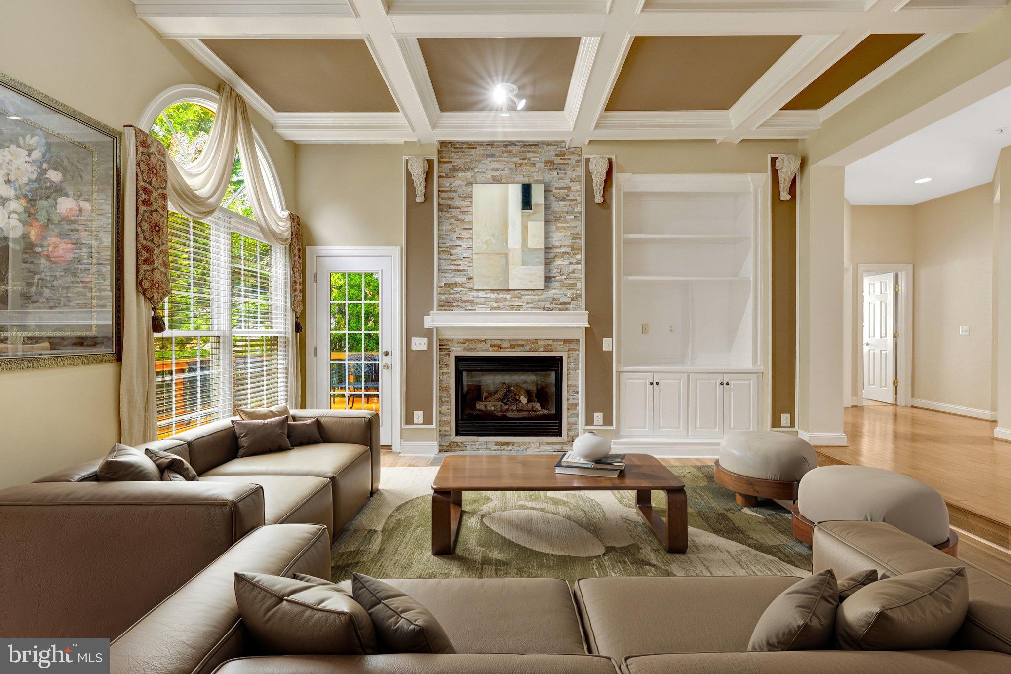 SOUTH BANK - Residential