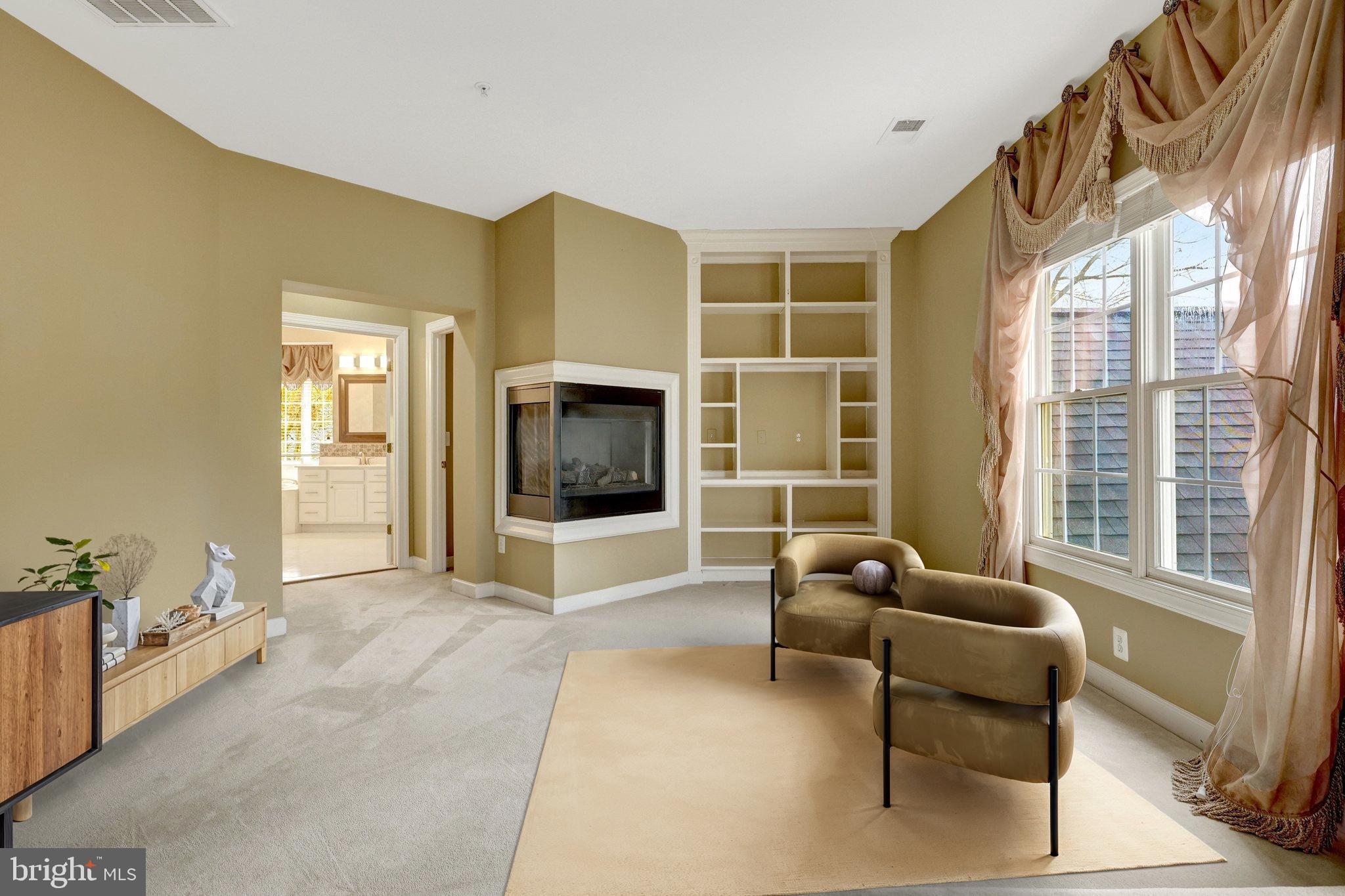 SOUTH BANK - Residential