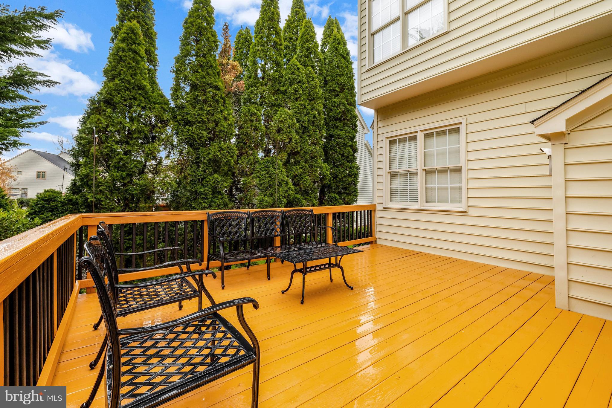 SOUTH BANK - Residential