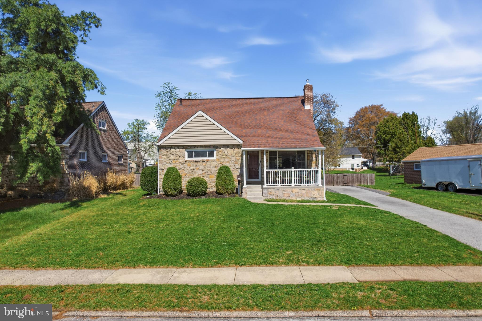 VALLEY VIEW - Residential