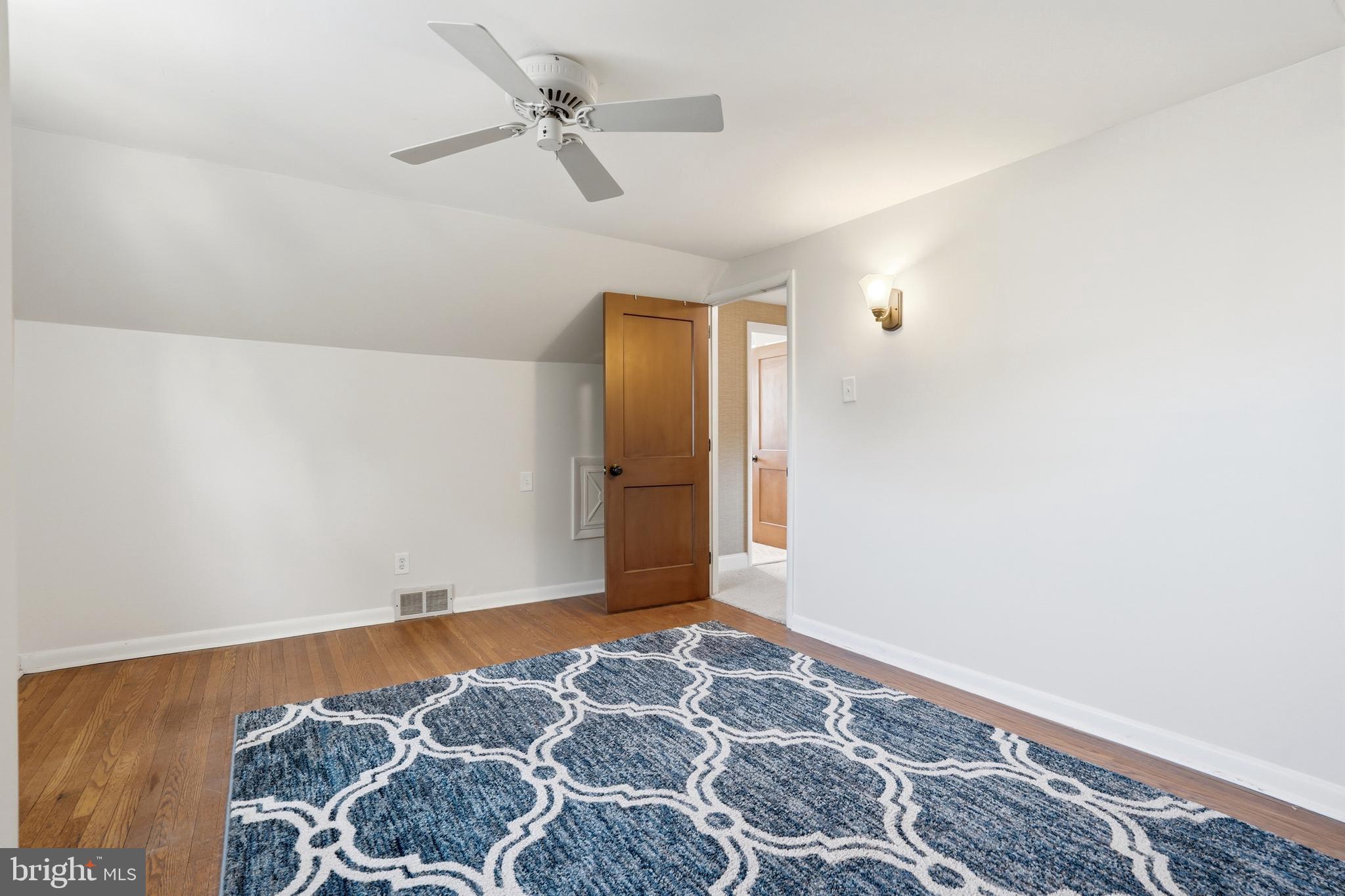 VALLEY VIEW - Residential