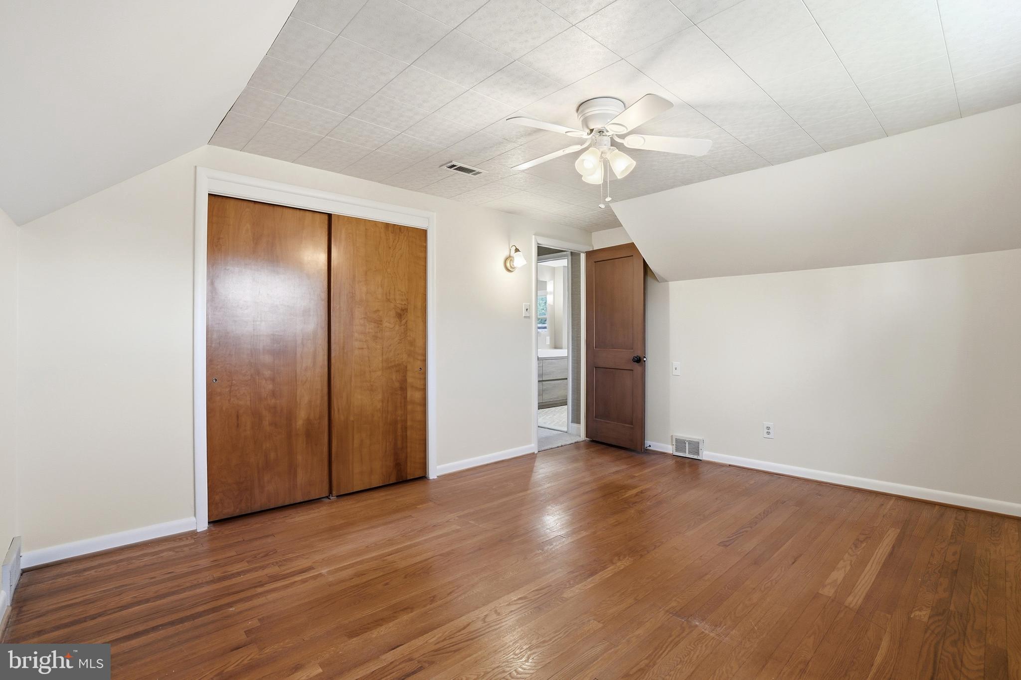 VALLEY VIEW - Residential