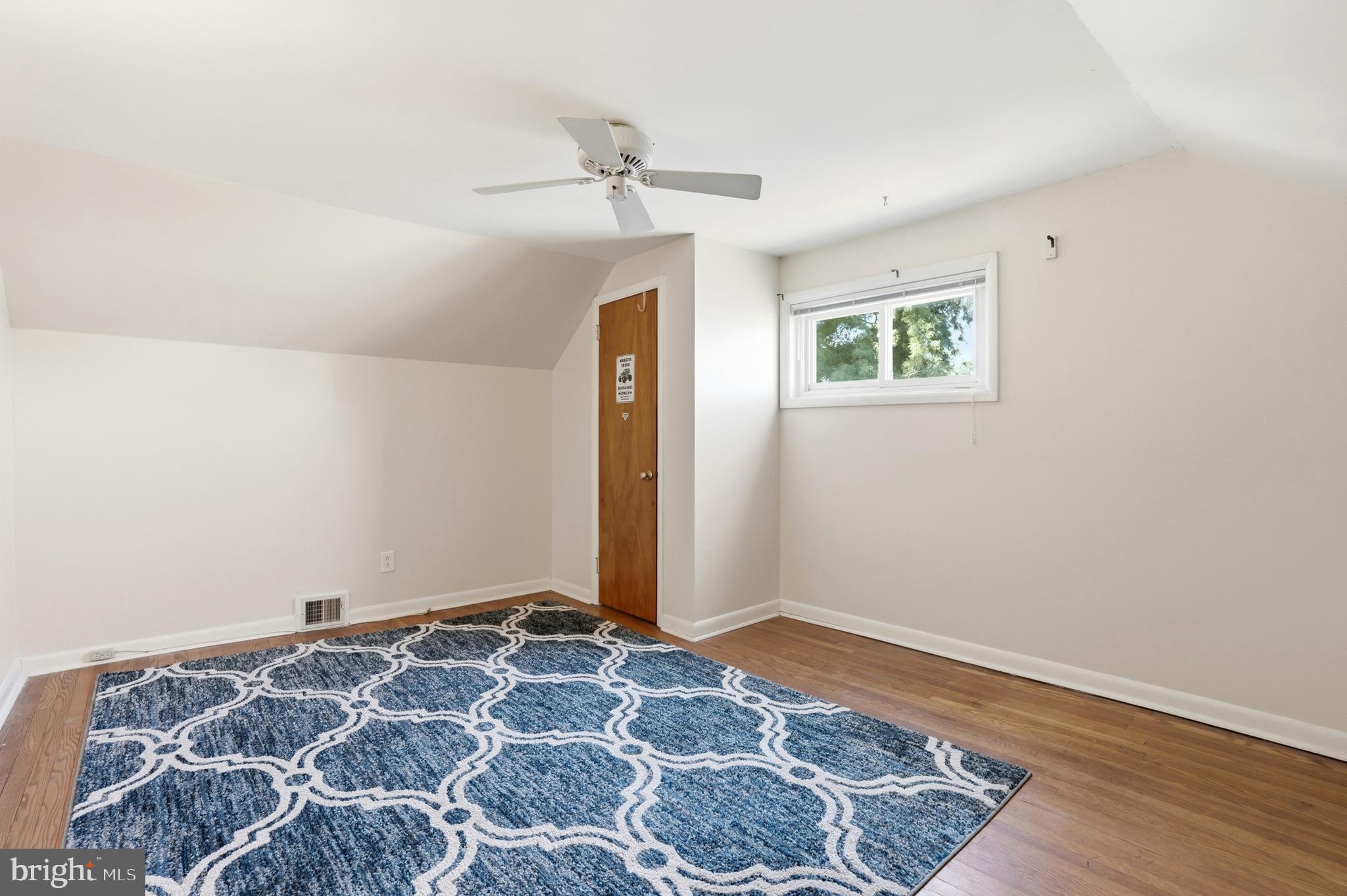 VALLEY VIEW - Residential