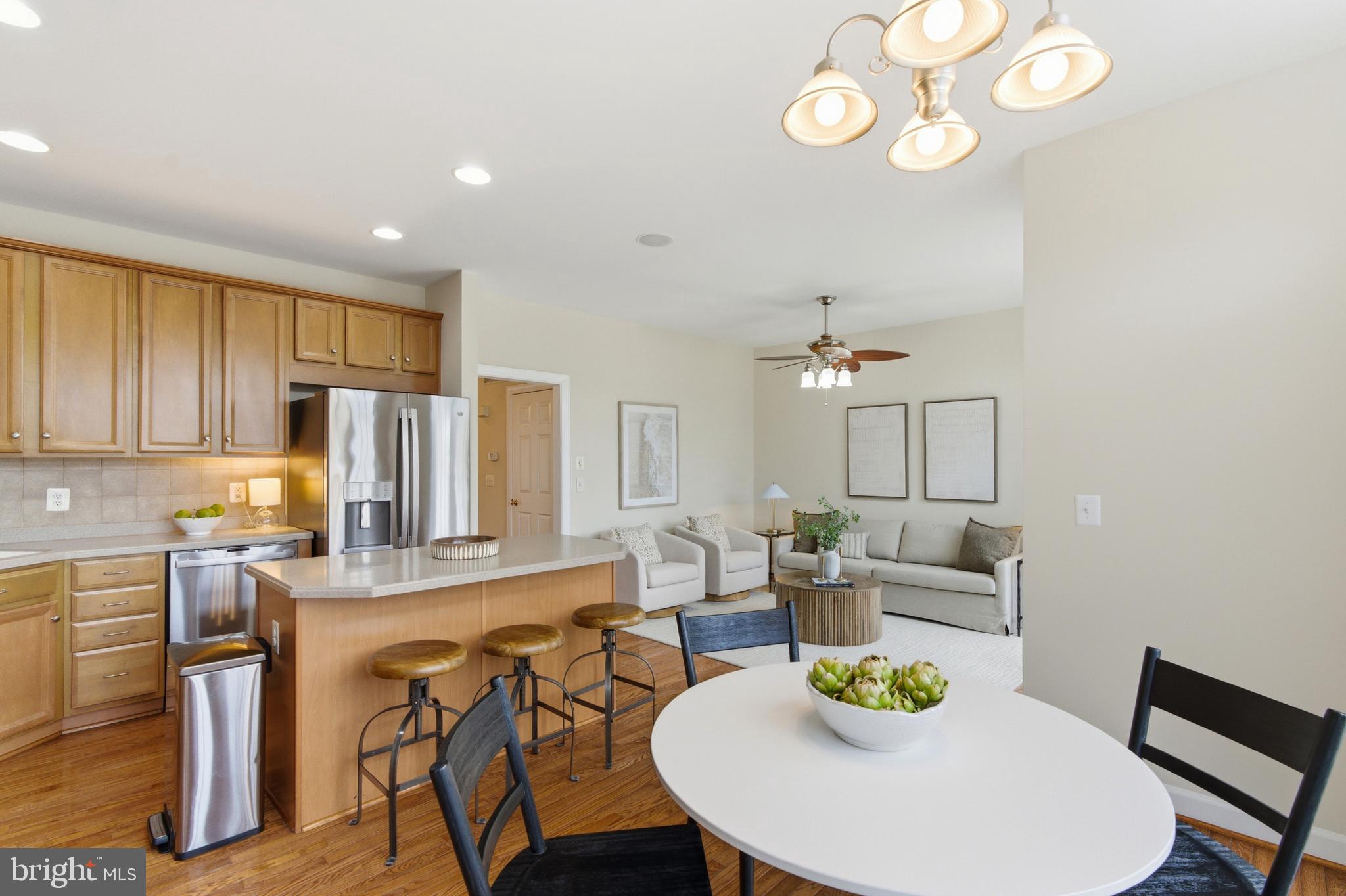 LORTON STATION NORTH CND - Residential