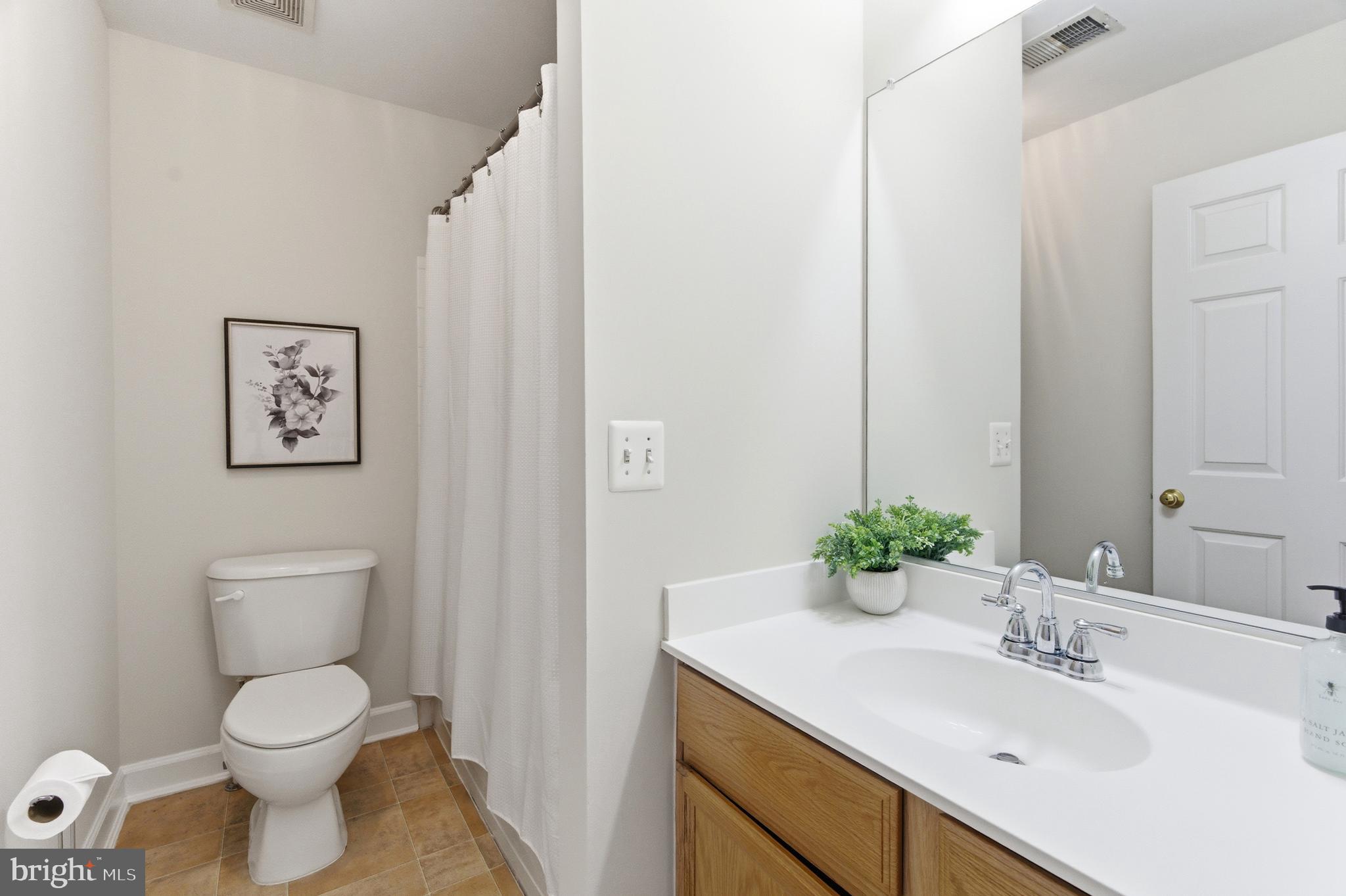 LORTON STATION NORTH CND - Residential