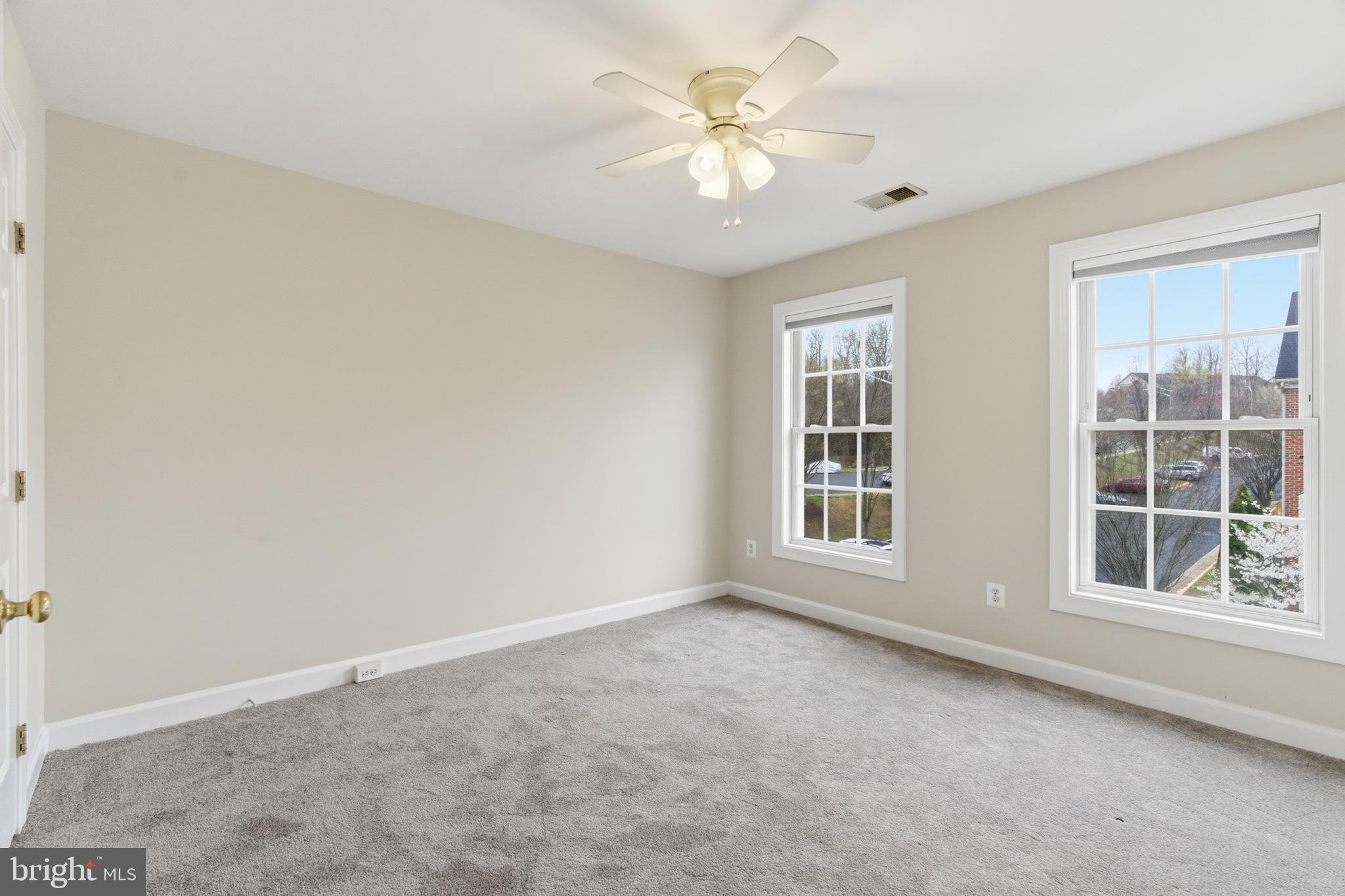 LORTON STATION NORTH CND - Residential