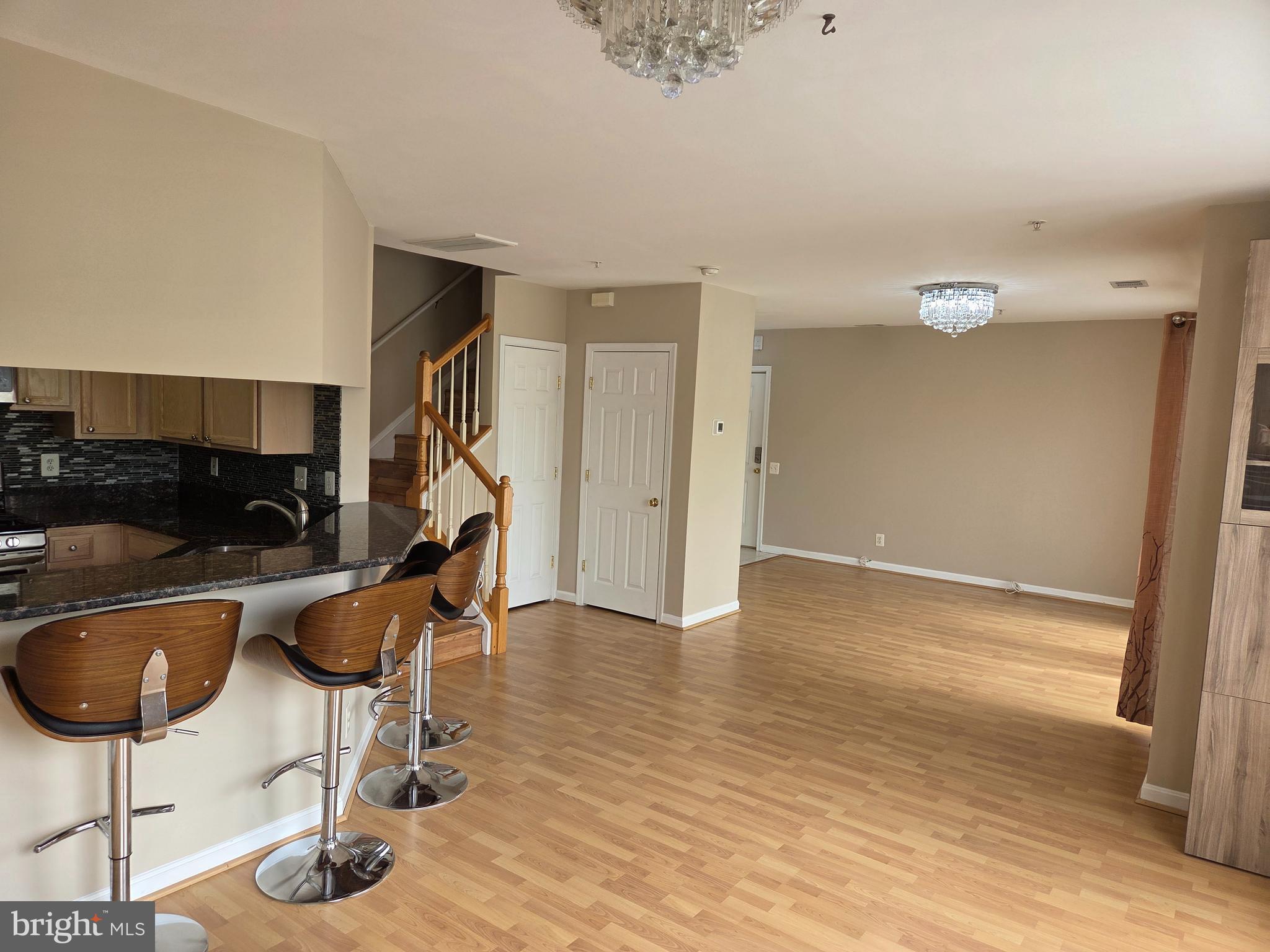 FALLSGROVE - Residential Lease