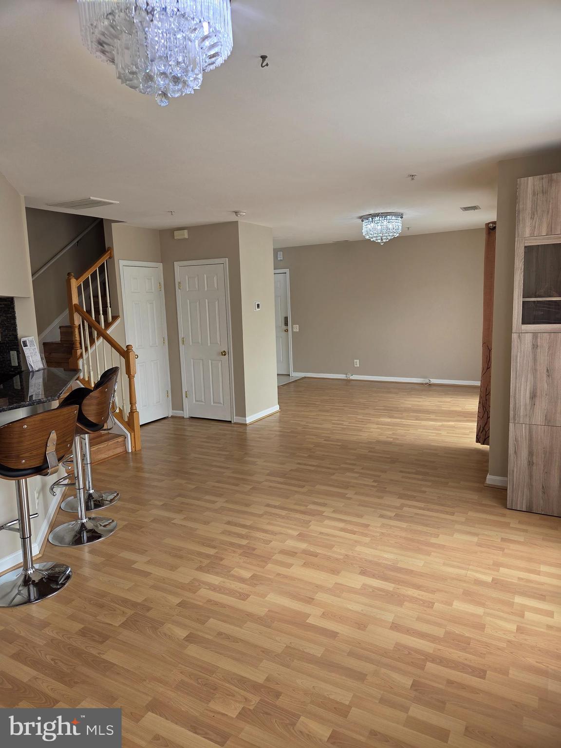 FALLSGROVE - Residential Lease