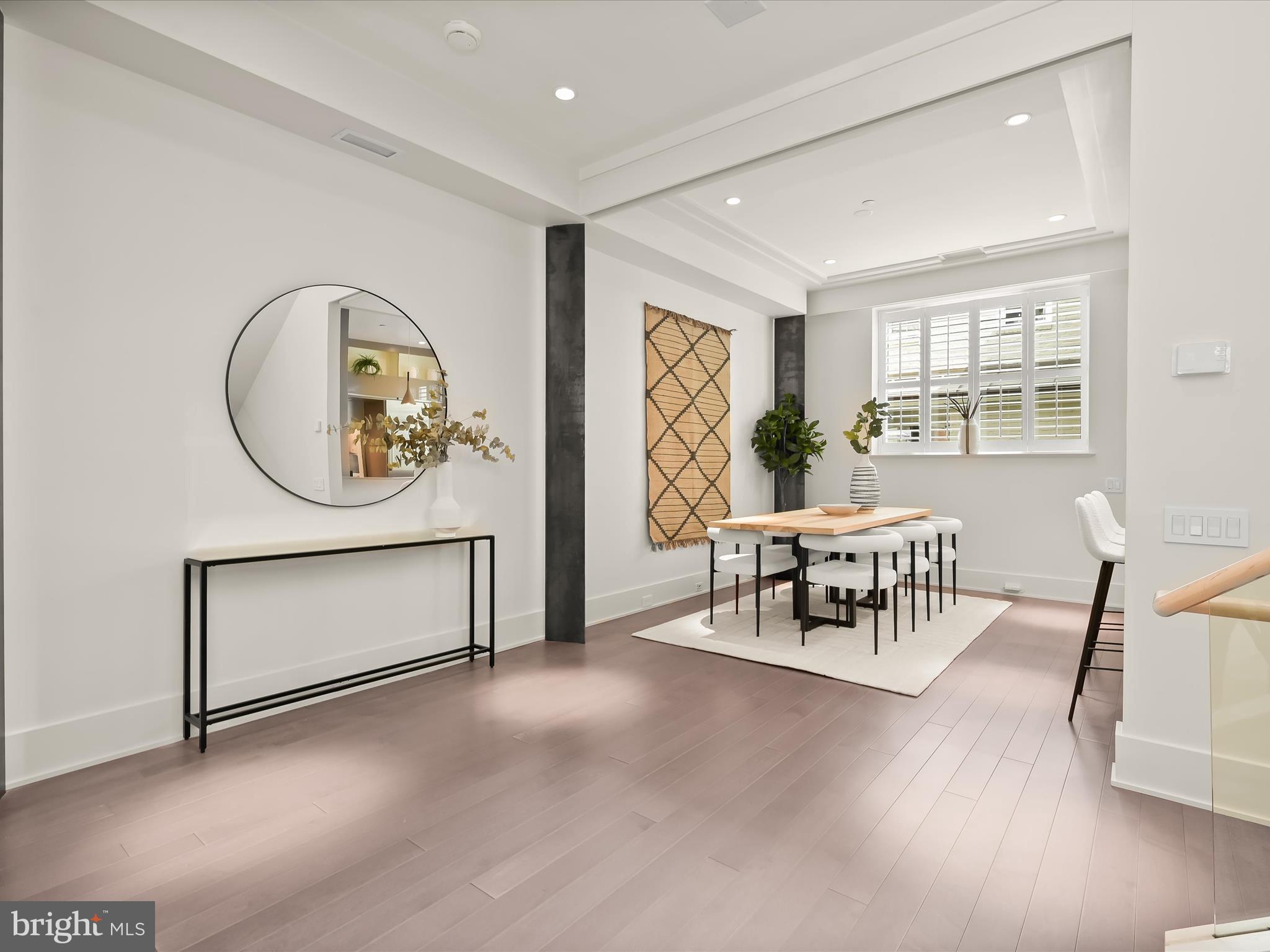 GEORGETOWN - Residential