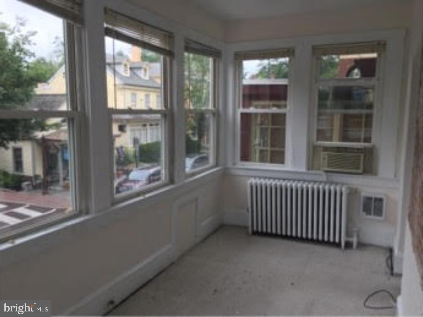 000 - Residential Lease