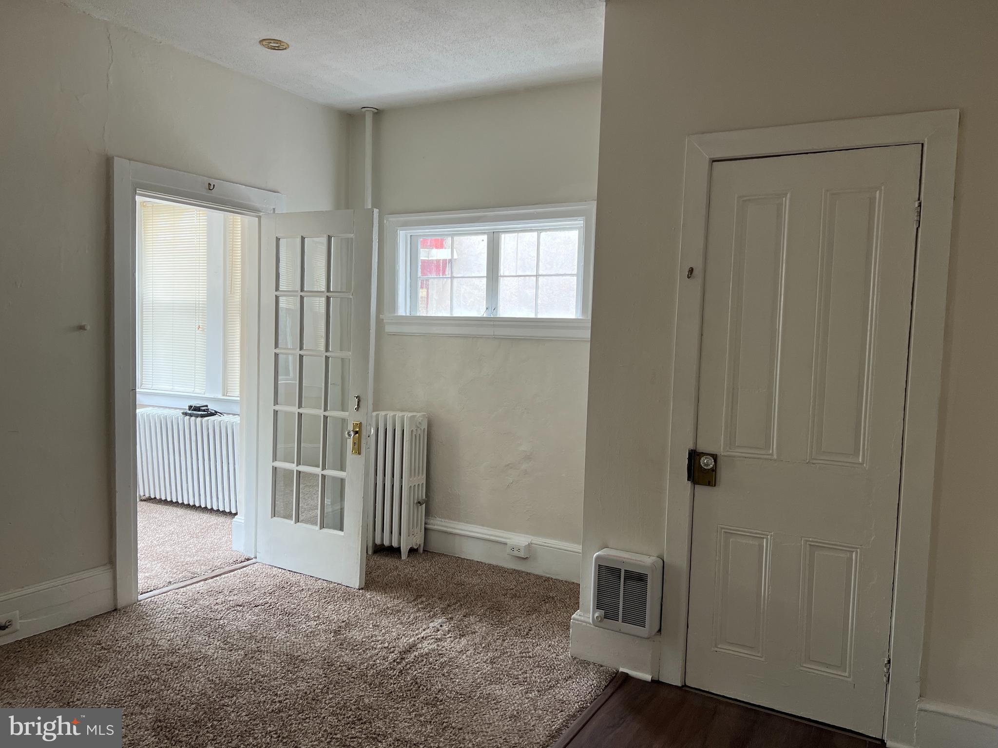 000 - Residential Lease